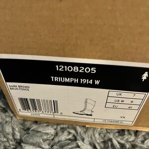 NIB: Dr. Martens Dark Brown Lace Up Boots. Women’s Size 9